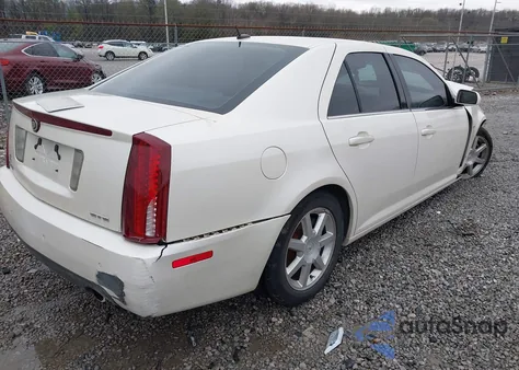 2007 Cadillac Sts V8 z USA, uszkodzony, nr VIN 1G6DC67A570133425